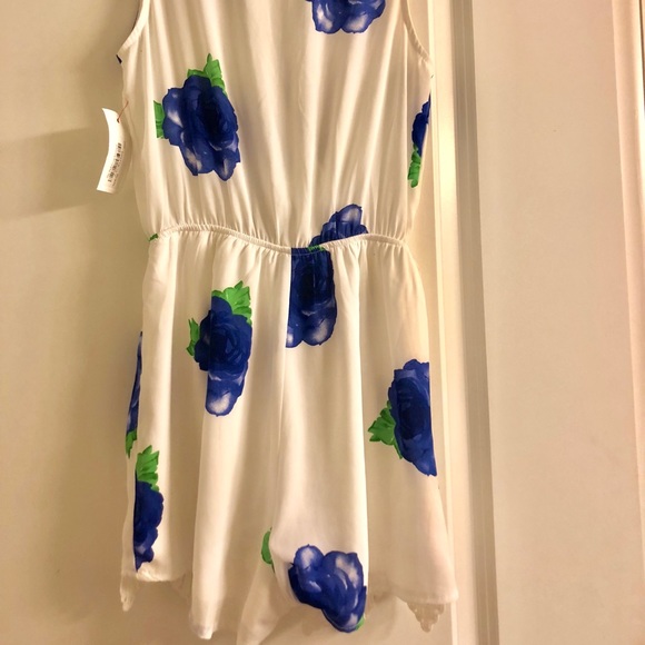 Red dress boutique romper size small - Picture 4 of 6